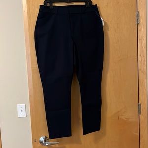 NWT Old Navy high-waisted Pixie Skinny Ankle Pants - Navy Blue Size 16